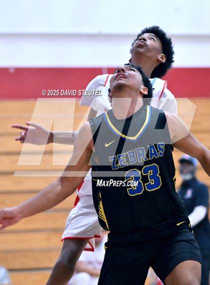 Thumbnail 1 in Lincoln @ Mira Loma photogallery.