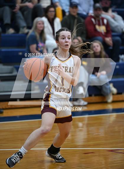 Thumbnail 3 in Federal Hocking vs. Valley (OHSAA Division VI District Final) photogallery.