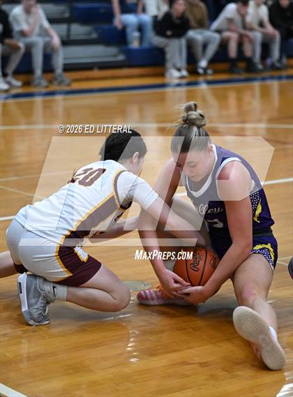 Thumbnail 2 in Federal Hocking vs. Valley (OHSAA Division VI District Final) photogallery.