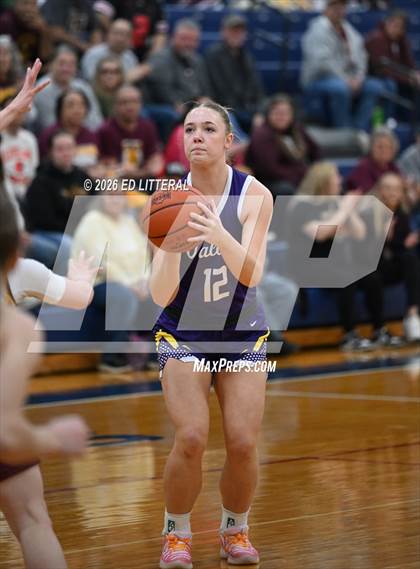 Thumbnail 1 in Federal Hocking vs. Valley (OHSAA Division VI District Final) photogallery.