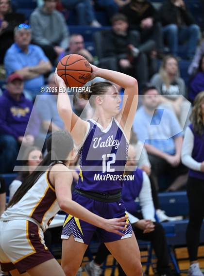 Thumbnail 1 in Federal Hocking vs. Valley (OHSAA Division VI District Final) photogallery.