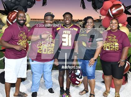 Thumbnail 2 in Mountain Pointe (Senior Night) photogallery.