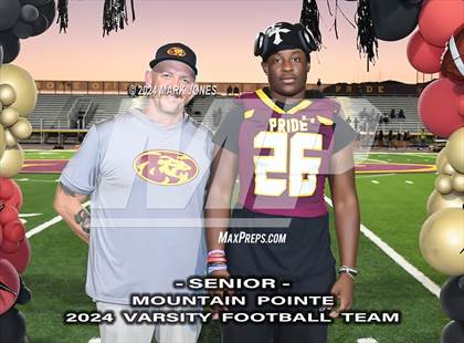 Thumbnail 3 in Mountain Pointe (Senior Night) photogallery.