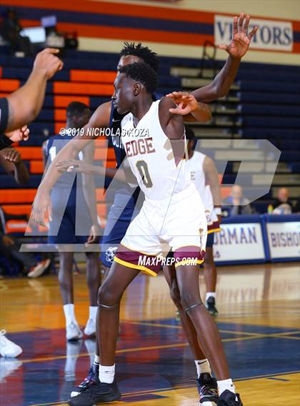 Thumbnail 3 in Our Savior vs. Edge School (Canada)  (Tarkanian Classic) photogallery.
