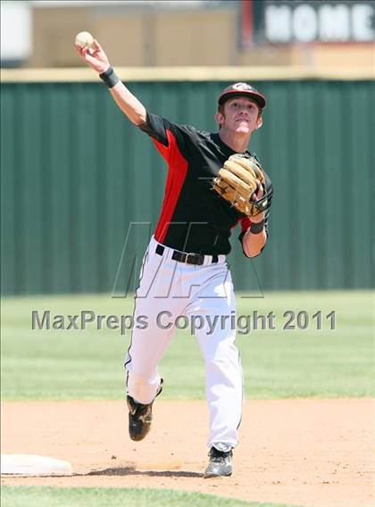 Thumbnail 3 in Bell vs. Coppell (5A Region 1 Area Playoffs - Game 2)  photogallery.