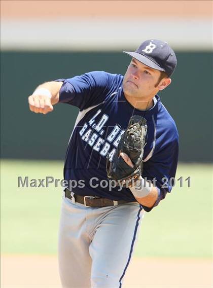 Thumbnail 3 in Bell vs. Coppell (5A Region 1 Area Playoffs - Game 2)  photogallery.
