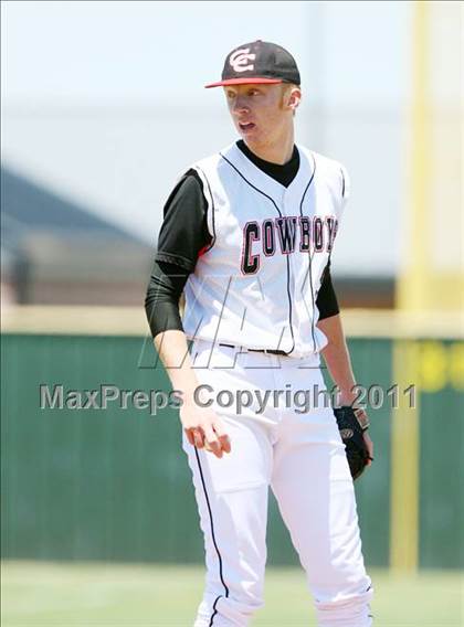Thumbnail 3 in Bell vs. Coppell (5A Region 1 Area Playoffs - Game 2)  photogallery.