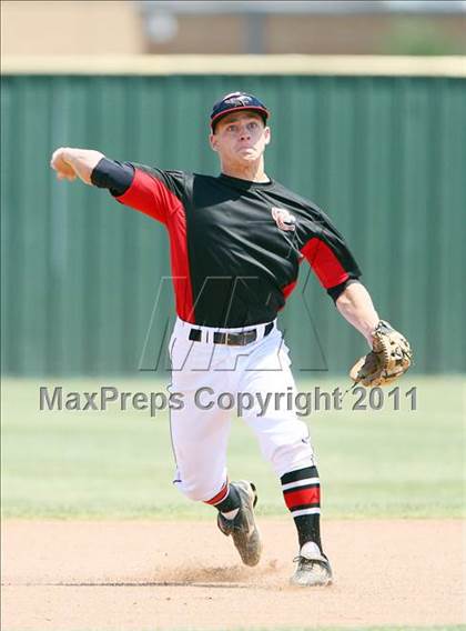 Thumbnail 3 in Bell vs. Coppell (5A Region 1 Area Playoffs - Game 2)  photogallery.