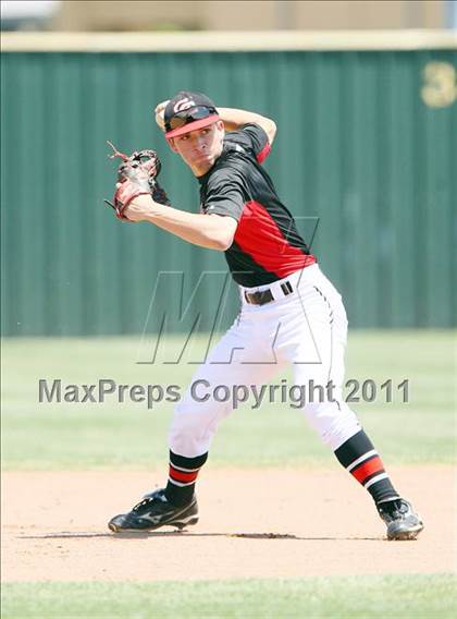 Thumbnail 2 in Bell vs. Coppell (5A Region 1 Area Playoffs - Game 2)  photogallery.