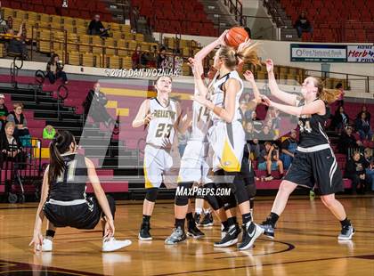 Thumbnail 1 in Quanah vs. Bellevue (Fantasy of Lights) photogallery.