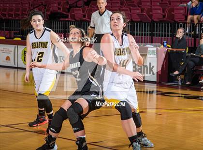 Thumbnail 1 in Quanah vs. Bellevue (Fantasy of Lights) photogallery.