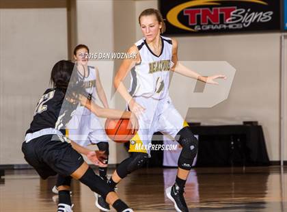 Thumbnail 1 in Quanah vs. Bellevue (Fantasy of Lights) photogallery.
