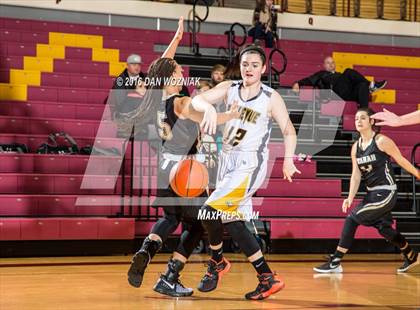 Thumbnail 2 in Quanah vs. Bellevue (Fantasy of Lights) photogallery.