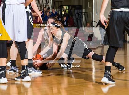 Thumbnail 1 in Quanah vs. Bellevue (Fantasy of Lights) photogallery.