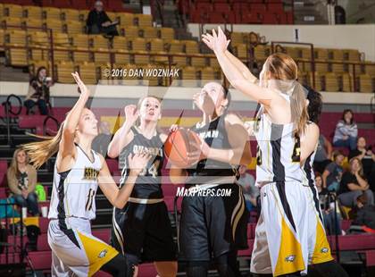 Thumbnail 1 in Quanah vs. Bellevue (Fantasy of Lights) photogallery.
