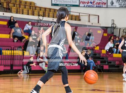 Thumbnail 3 in Quanah vs. Bellevue (Fantasy of Lights) photogallery.