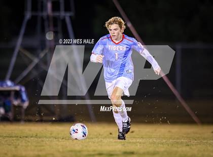 Thumbnail 3 in South Panola @ Center Hill photogallery.