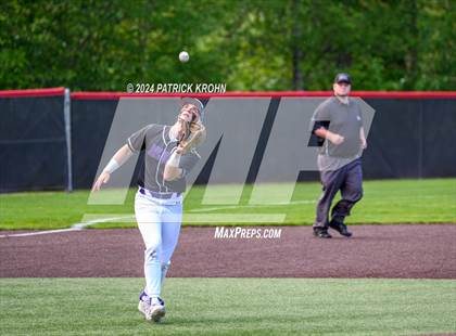 Thumbnail 1 in Bothell vs. North Creek (WIAA 4A District 1/2 Playoff) photogallery.