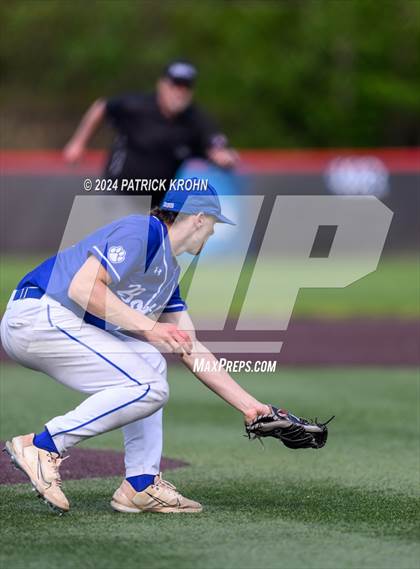 Thumbnail 2 in Bothell vs. North Creek (WIAA 4A District 1/2 Playoff) photogallery.