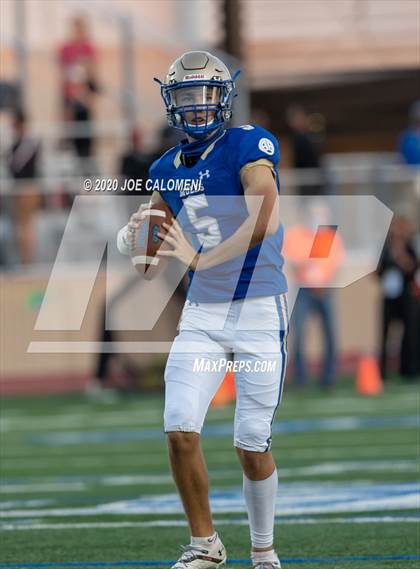 Thumbnail 1 in Churchill vs Alamo Heights photogallery.