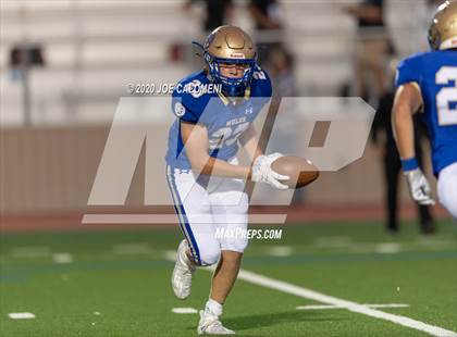 Thumbnail 2 in Churchill vs Alamo Heights photogallery.