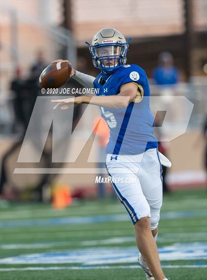Thumbnail 3 in Churchill vs Alamo Heights photogallery.