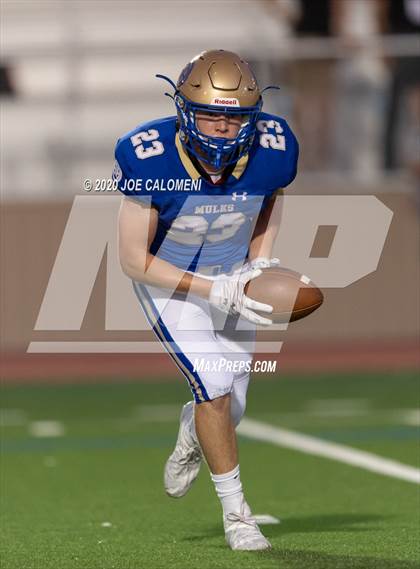 Thumbnail 1 in Churchill vs Alamo Heights photogallery.