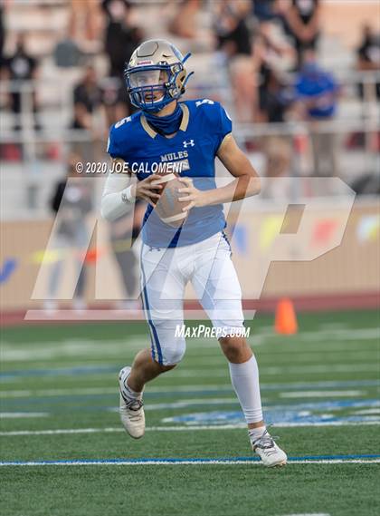 Thumbnail 2 in Churchill vs Alamo Heights photogallery.