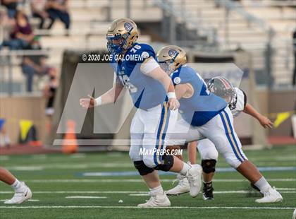 Thumbnail 1 in Churchill vs Alamo Heights photogallery.