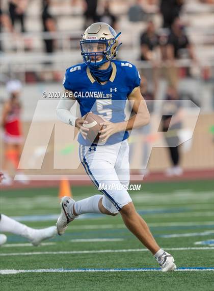 Thumbnail 3 in Churchill vs Alamo Heights photogallery.