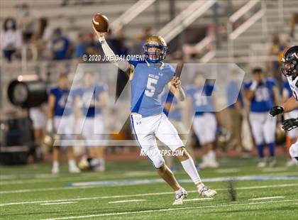 Thumbnail 2 in Churchill vs Alamo Heights photogallery.