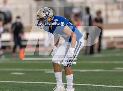 Thumbnail 2 in Churchill vs Alamo Heights photogallery.