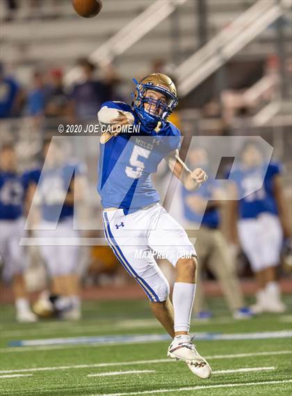 Thumbnail 3 in Churchill vs Alamo Heights photogallery.