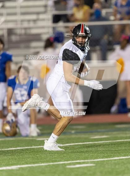 Thumbnail 2 in Churchill vs Alamo Heights photogallery.
