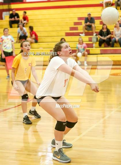 Thumbnail 2 in Deer Valley @ Seton Catholic photogallery.
