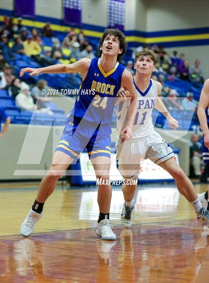 Thumbnail 2 in Brock @ Lipan photogallery.