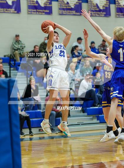 Thumbnail 1 in Brock @ Lipan photogallery.