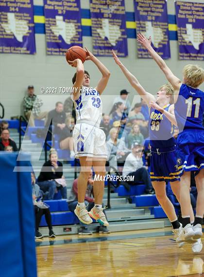 Thumbnail 2 in Brock @ Lipan photogallery.
