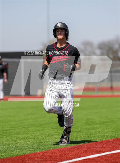Thumbnail 1 in Rowlett @ Lovejoy photogallery.