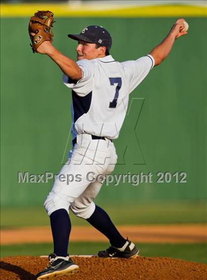 Thumbnail 1 in Lamar Consolidated vs. Ball (UIL 4A  Region 3 Quarterfinal Playoff) photogallery.