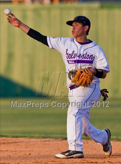 Thumbnail 2 in Lamar Consolidated vs. Ball (UIL 4A  Region 3 Quarterfinal Playoff) photogallery.