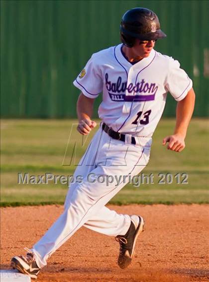 Thumbnail 2 in Lamar Consolidated vs. Ball (UIL 4A  Region 3 Quarterfinal Playoff) photogallery.