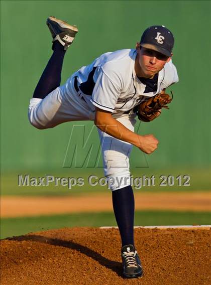 Thumbnail 1 in Lamar Consolidated vs. Ball (UIL 4A  Region 3 Quarterfinal Playoff) photogallery.