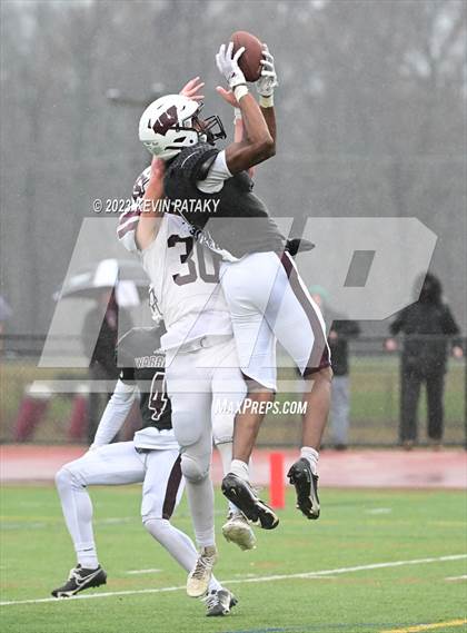 Thumbnail 2 in North Haven @ Windsor (CIAC Class MM Semifinal) photogallery.