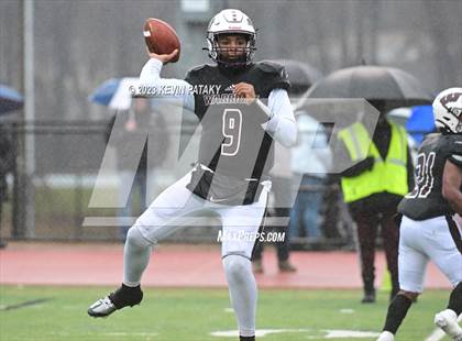 Thumbnail 3 in North Haven @ Windsor (CIAC Class MM Semifinal) photogallery.