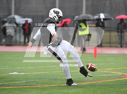 Thumbnail 2 in North Haven @ Windsor (CIAC Class MM Semifinal) photogallery.