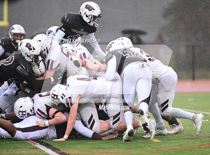Thumbnail 2 in North Haven @ Windsor (CIAC Class MM Semifinal) photogallery.
