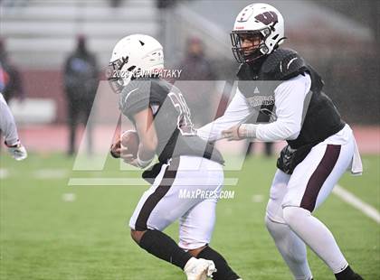 Thumbnail 3 in North Haven @ Windsor (CIAC Class MM Semifinal) photogallery.