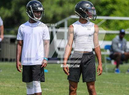 Thumbnail 2 in Blytheville vs Bolton (U of Memphis 7v7) photogallery.