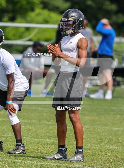 Thumbnail 1 in Blytheville vs Bolton (U of Memphis 7v7) photogallery.